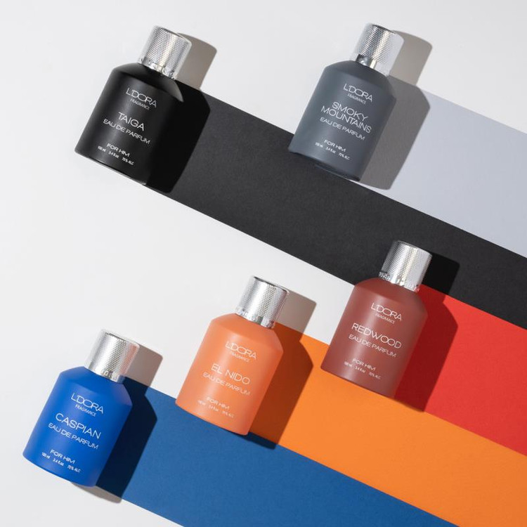 عطرهای لدورا فرگرنس که در حجم 100 میلیلیتر تولید و به بازار عرضه شده، کالکشن جدیدی با کیفیت مطلوب و ماندگاری بالا است که این مجموعه را در طبقهبندی عطرهای نیش قرار میدهد.