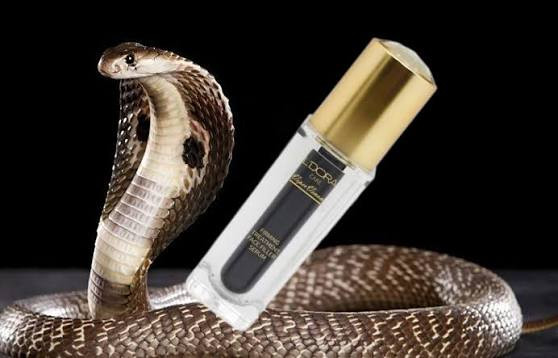 ترکیبات موثر: فناوری سم افعی سنتزی، عصاره سیب، عصاره آب انگور، عصاره زردآلو، سدیم هیالورونات و پنتنول